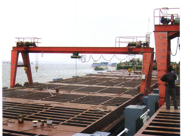 艙蓋起重機銷售公司